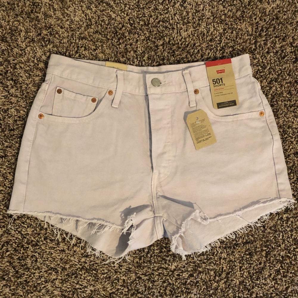 Levi’s 501 shorts lavender